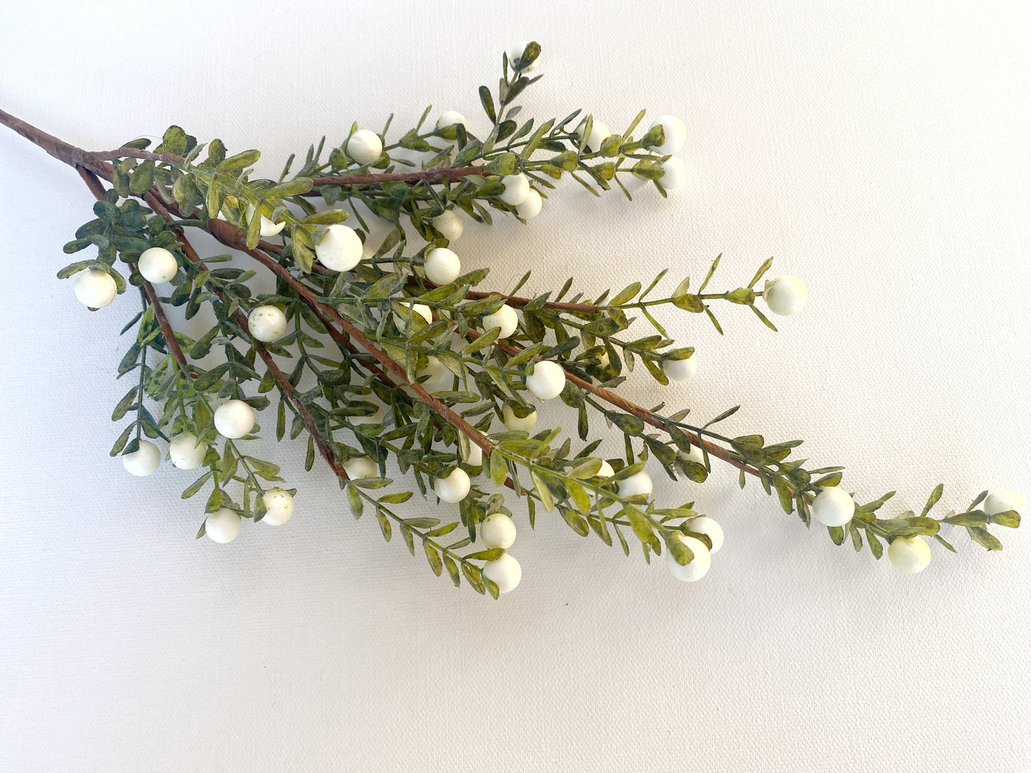 Holly Berry Bush Red or White - Artificial Xmas Greenery