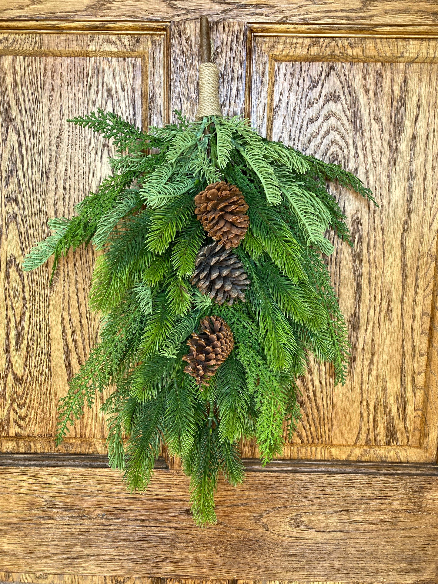 Real Touch Pine Door Swag Artificial . 26" Douglas Fir, Spruce, and Cedar with added Pinecones