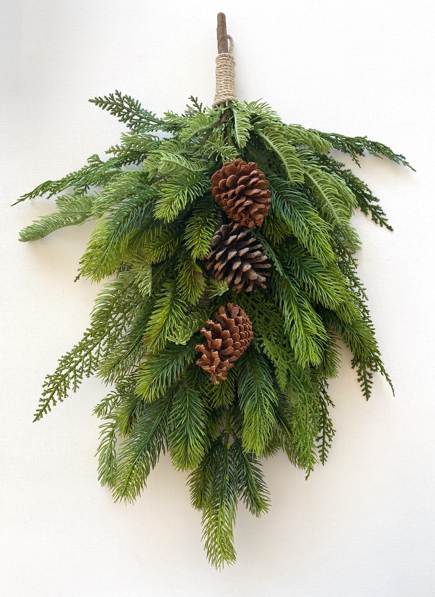 Real Touch Pine Door Swag Artificial . 26" Douglas Fir, Spruce, and Cedar with added Pinecones