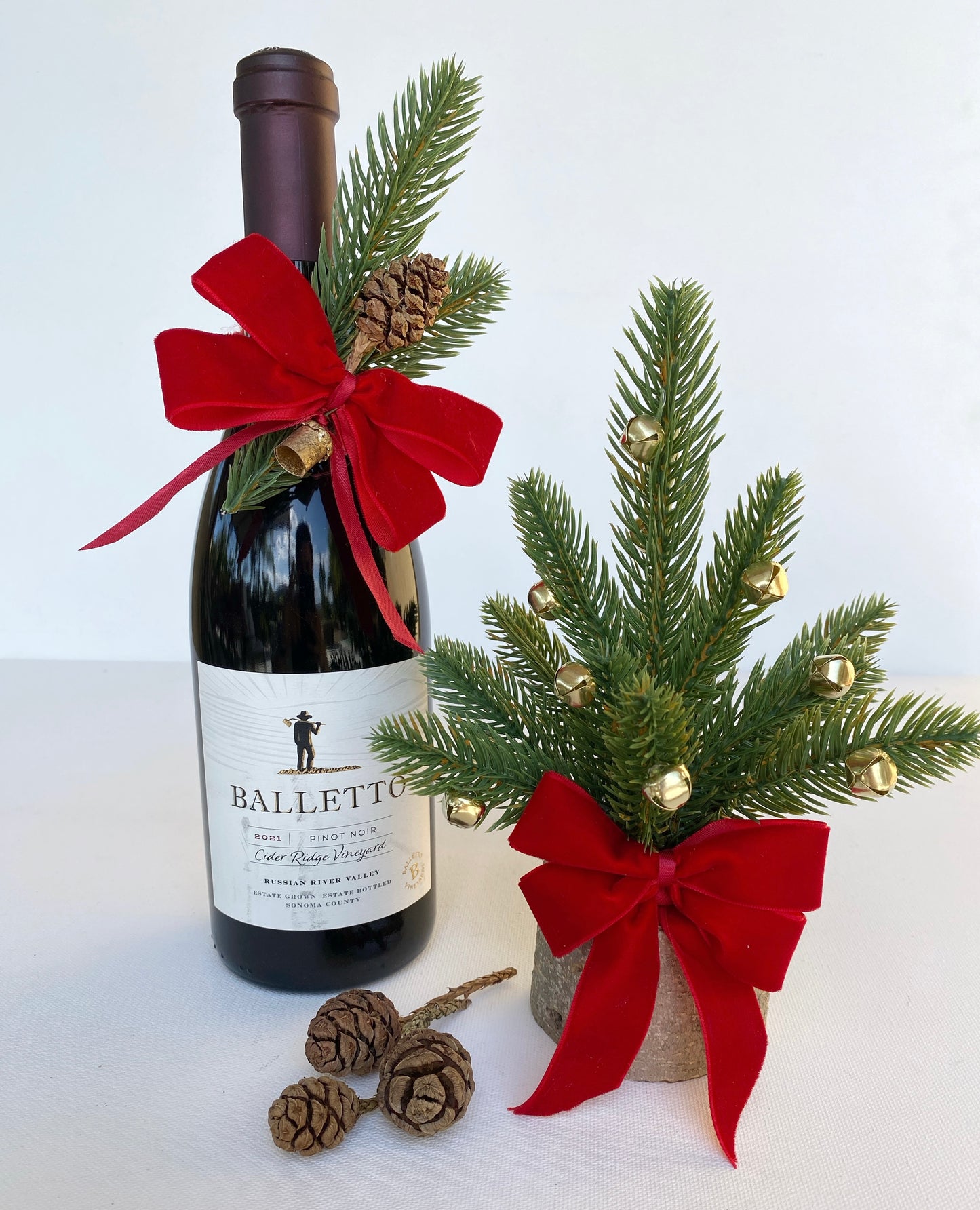 Wine Lover Christmas Gift, Faux Christmas Pine Arrangement For Wine Bottle - Wine Centerpiece, Champagne Gifts, Wine Bottle Bouquet